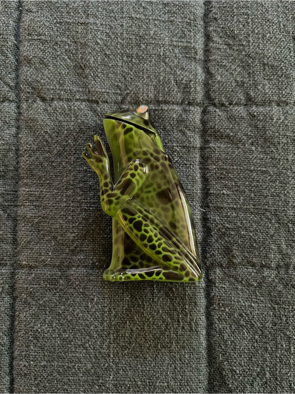 Vintage Masai Japan Enamel Frog Lighter